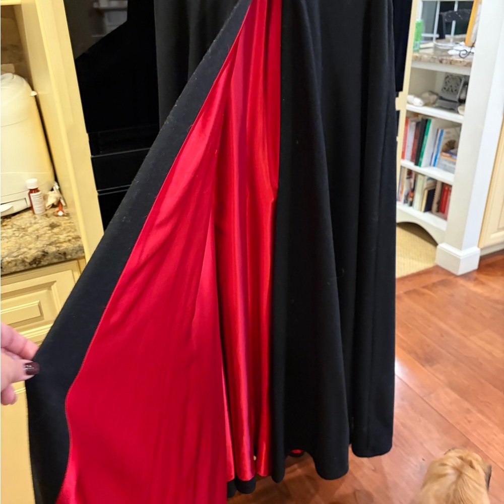 Elegant Black wool and Red Satin Women's Cape